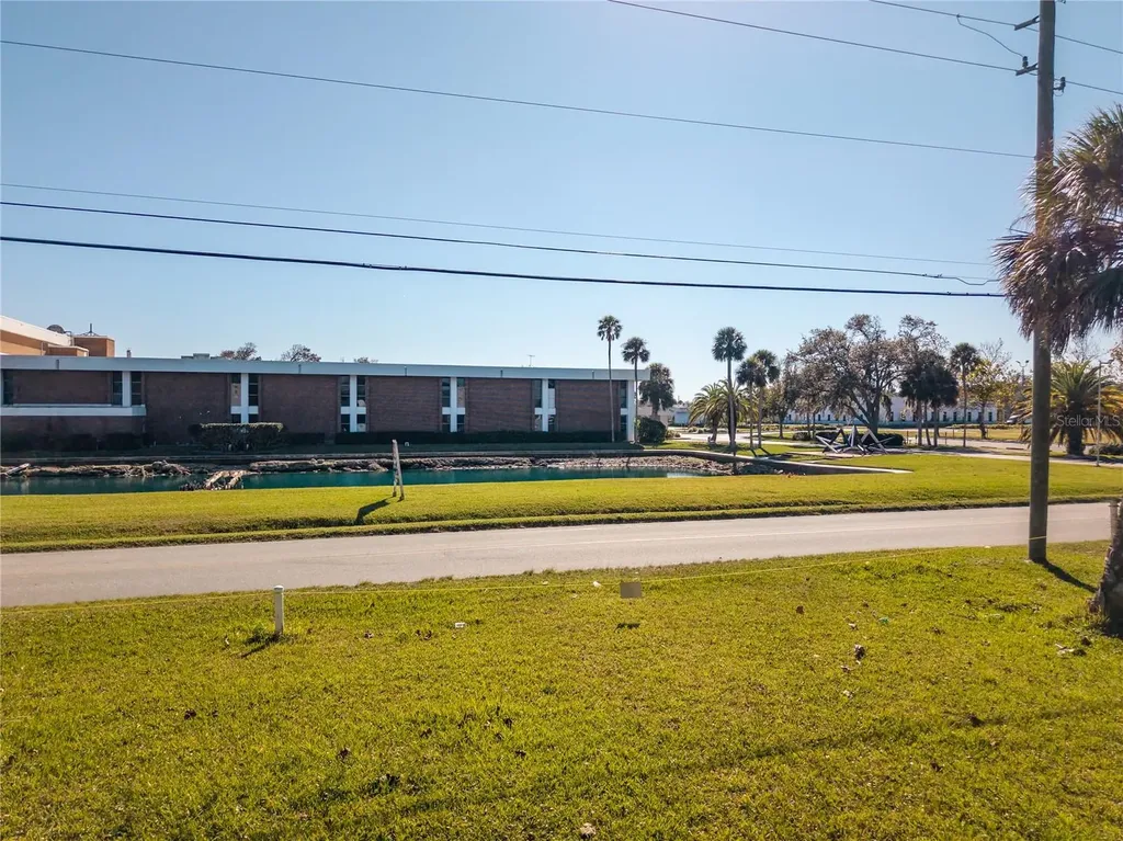 818 6th Street Daytona Beach FL 32117