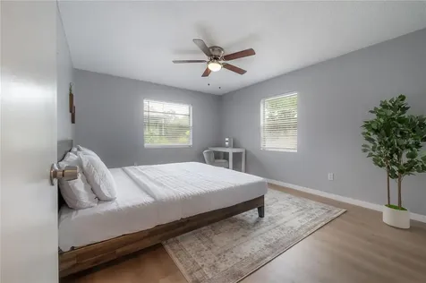 6908 S Macdill Avenue Tampa FL 33611
