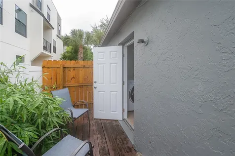 6908 S Macdill Avenue Tampa FL 33611
