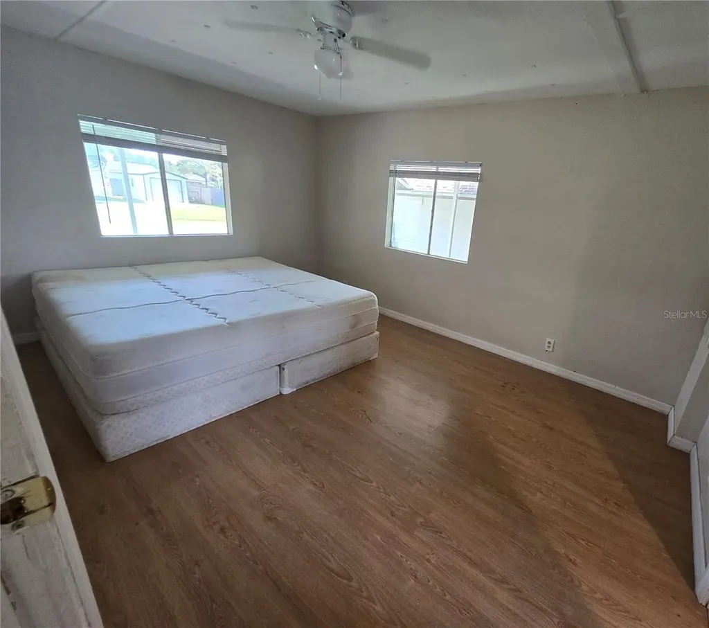 1634 Dolphin Drive St Cloud FL 34771