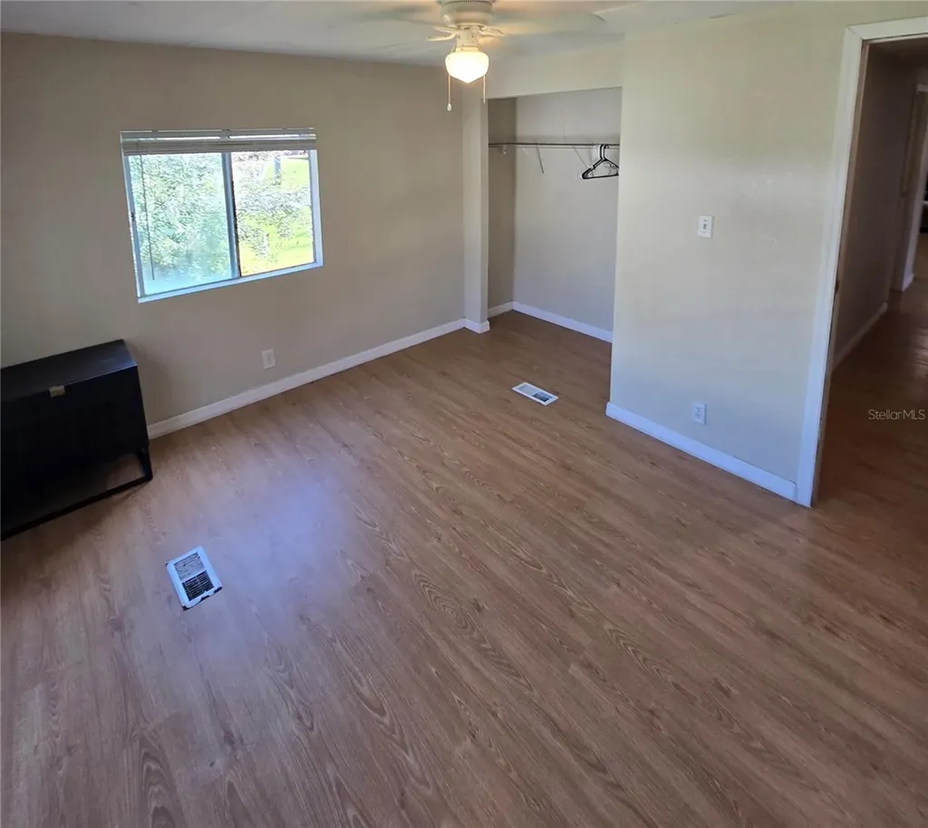 1634 Dolphin Drive St Cloud FL 34771
