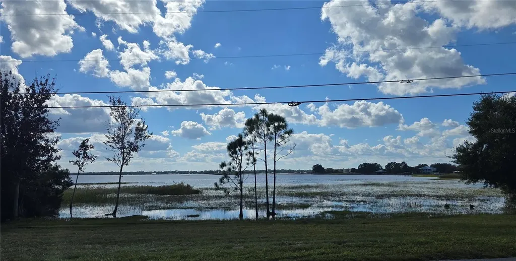 1634 Dolphin Drive St Cloud FL 34771
