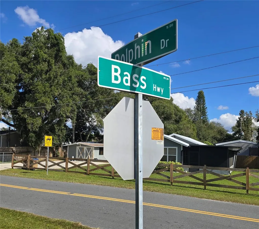 1634 Dolphin Drive St Cloud FL 34771
