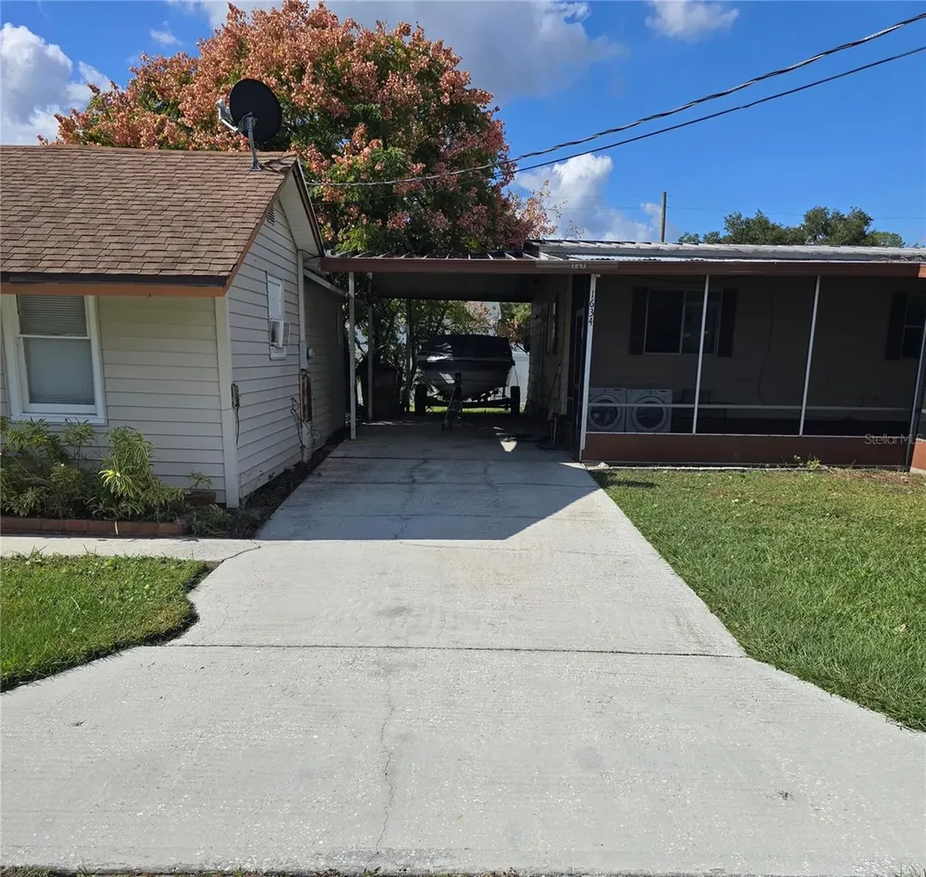 1634 Dolphin Drive St Cloud FL 34771