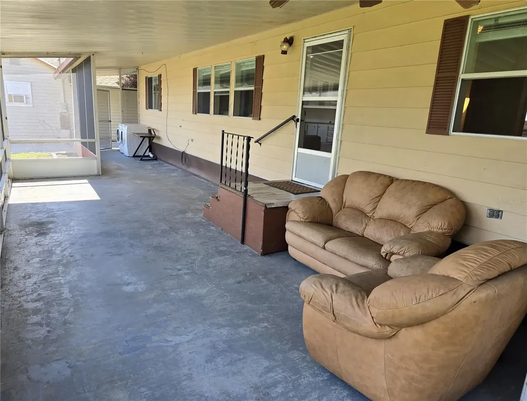 1634 Dolphin Drive St Cloud FL 34771
