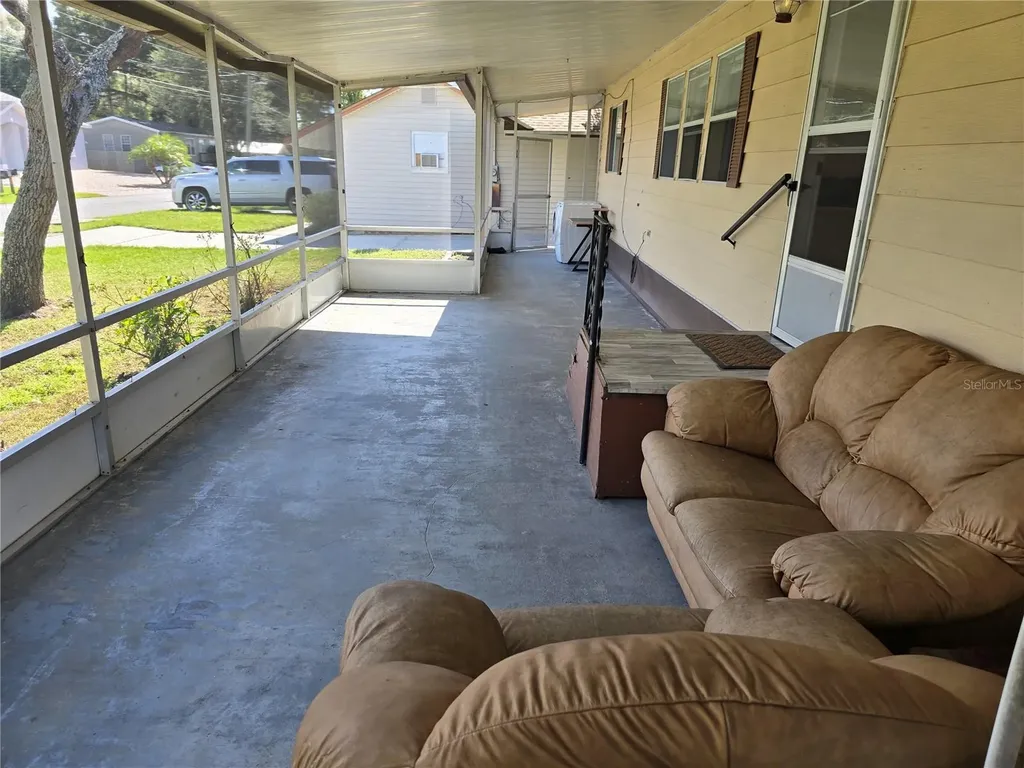 1634 Dolphin Drive St Cloud FL 34771