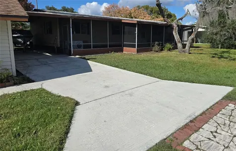 1634 Dolphin Drive St Cloud FL 34771