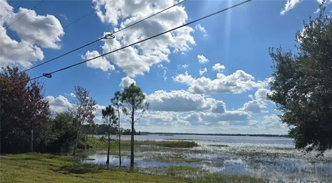 1634 Dolphin Drive St Cloud FL 34771