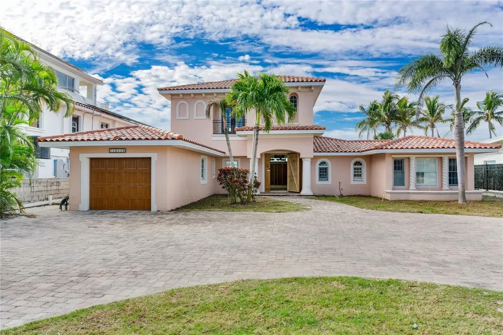 16116 Gulf Boulevard Redington Beach FL 33708