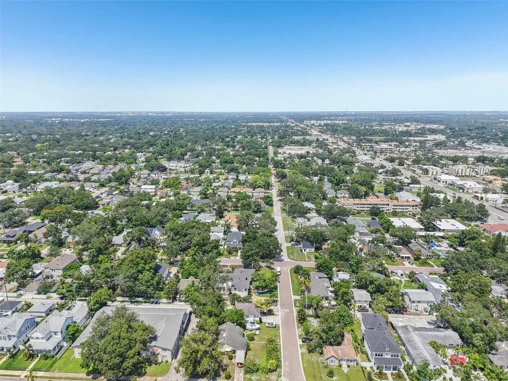 501 32nd Avenue N St Petersburg FL 33704