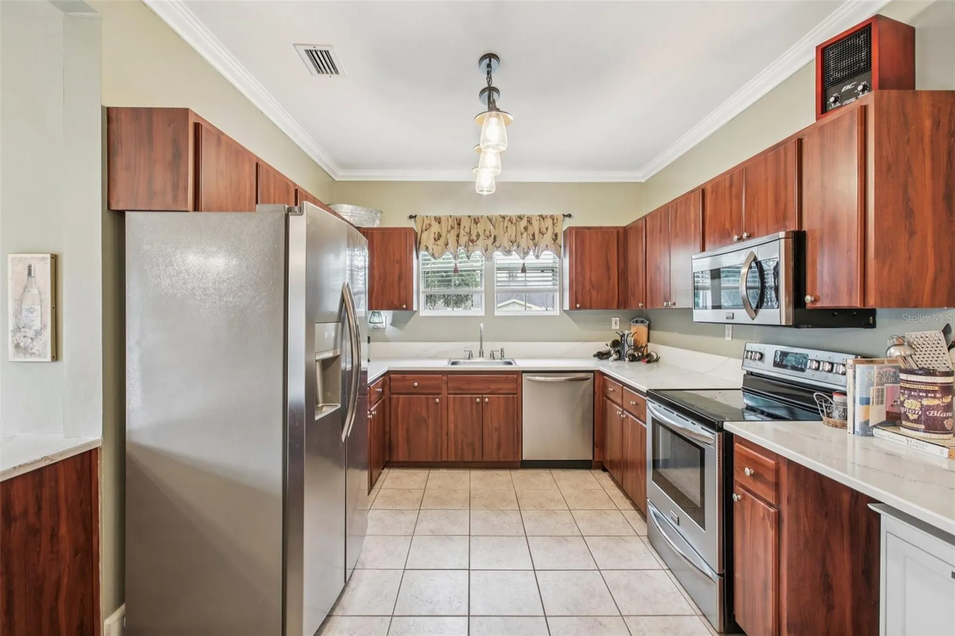 501 32nd Avenue N St Petersburg FL 33704