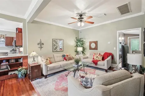 501 32nd Avenue N St Petersburg FL 33704