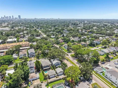 501 32nd Avenue N St Petersburg FL 33704