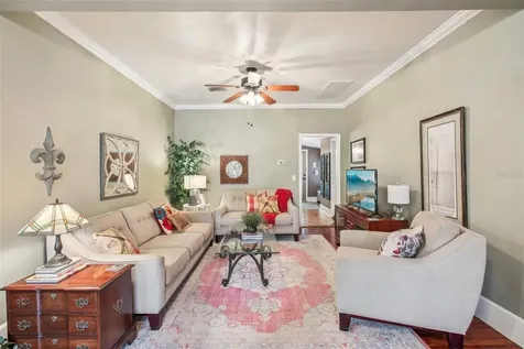 501 32nd Avenue N St Petersburg FL 33704