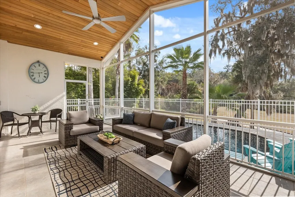 516 Sanctuary Golf Place Apopka FL 32712