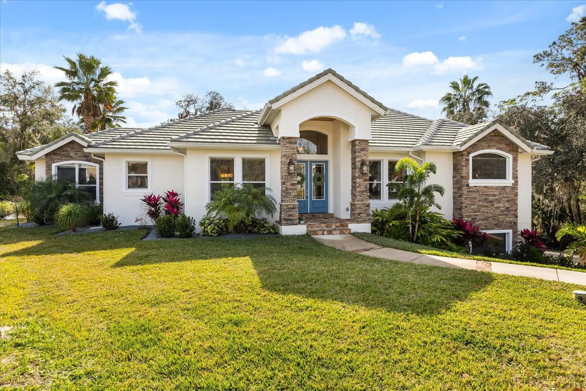 516 Sanctuary Golf Place Apopka FL 32712