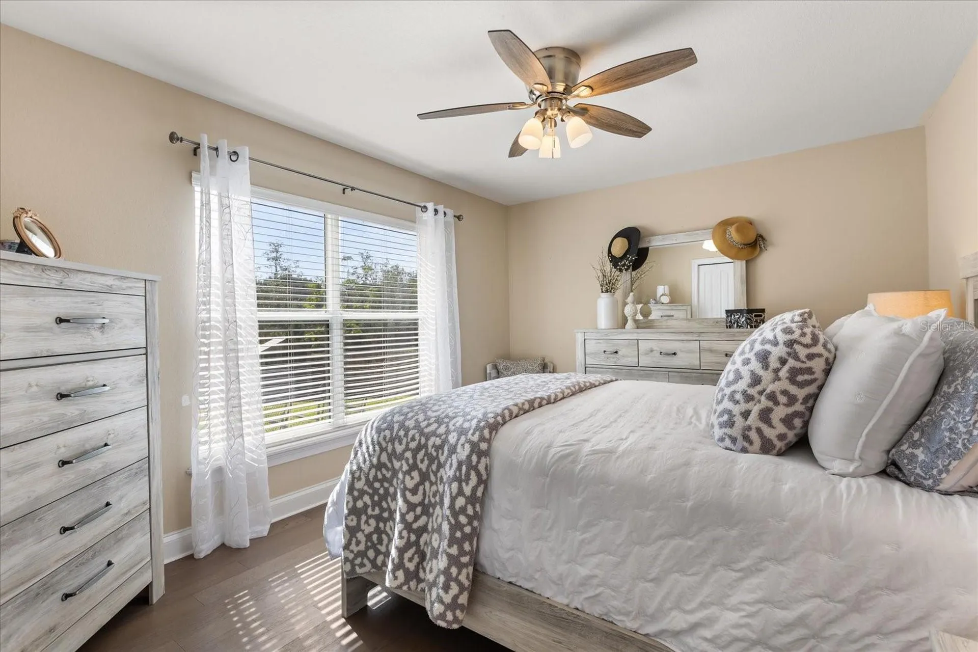 516 Sanctuary Golf Place Apopka FL 32712