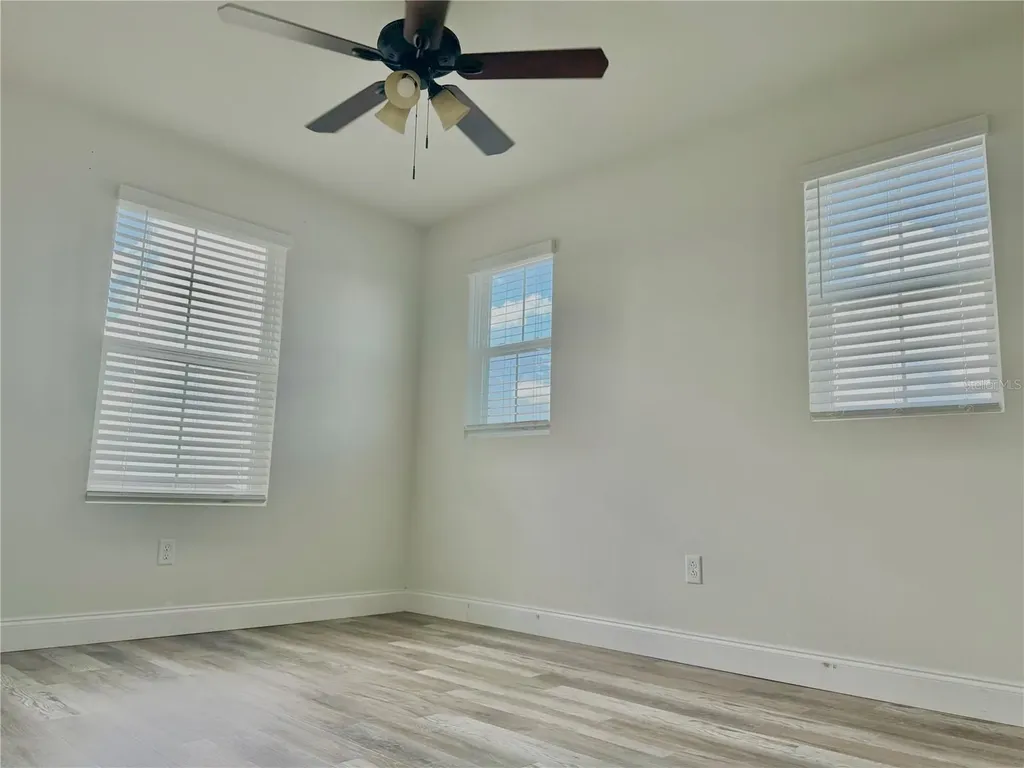 2540 Blowing Breeze Avenue Kissimmee FL 34744