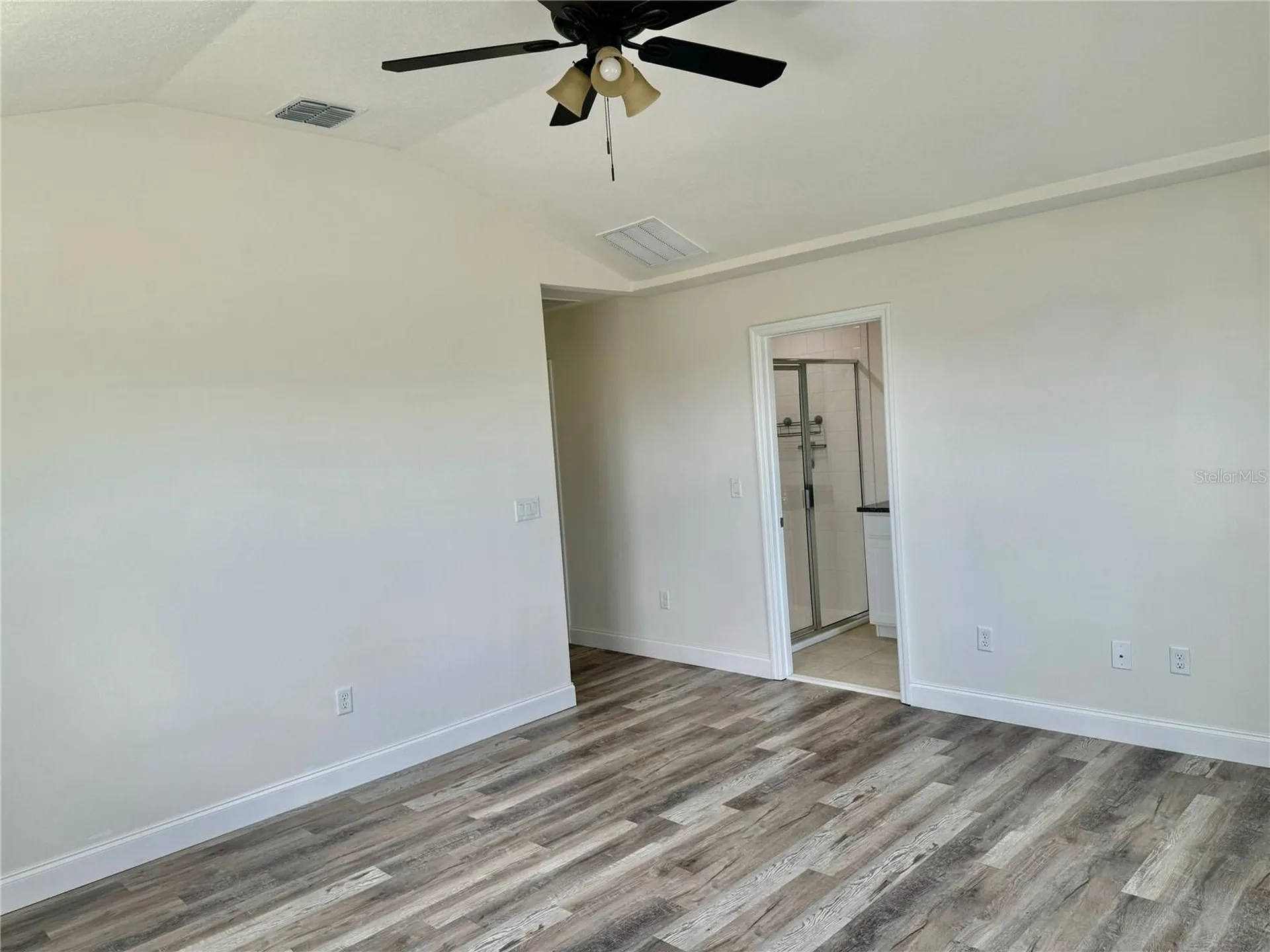 2540 Blowing Breeze Avenue Kissimmee FL 34744