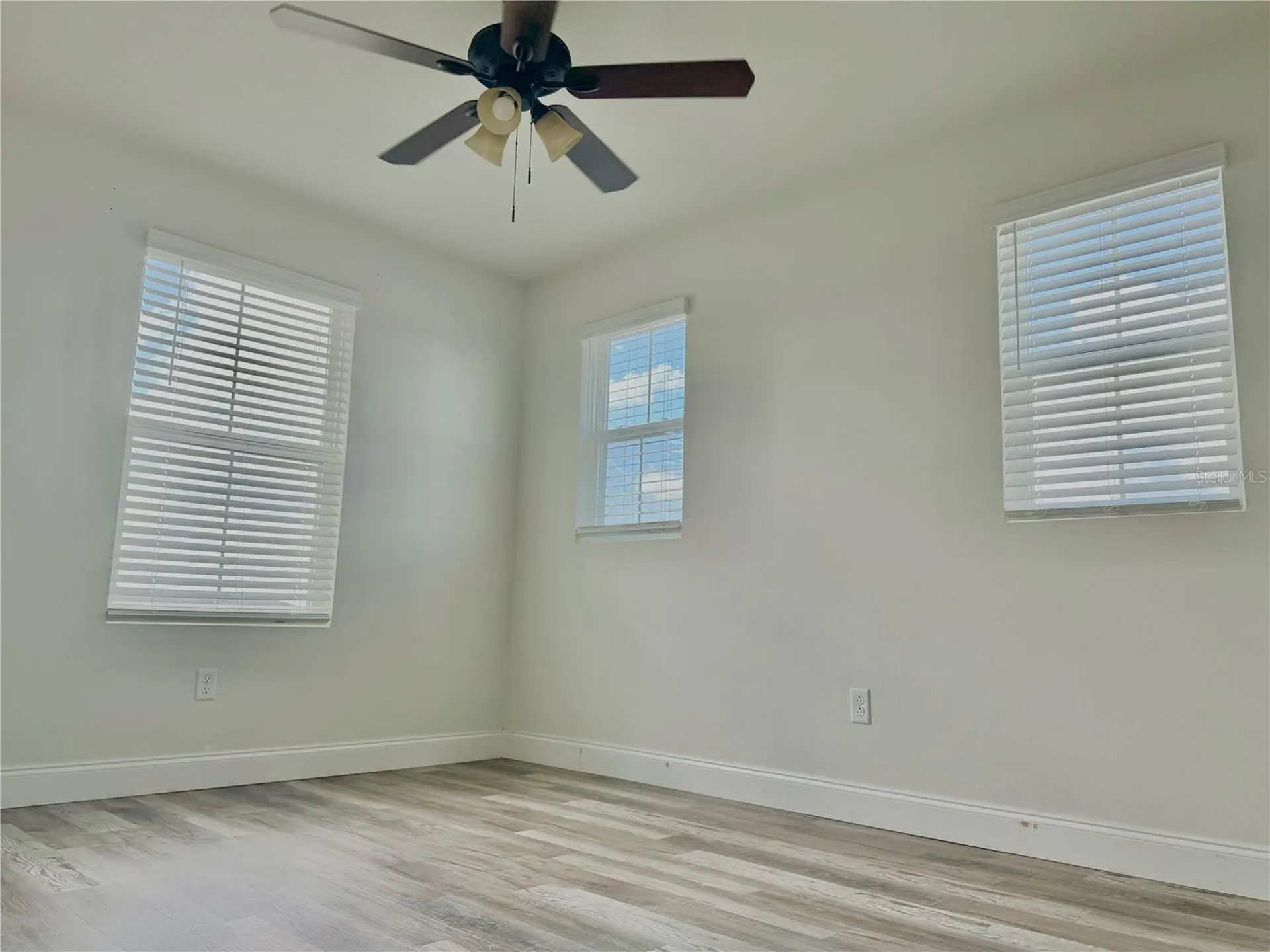 2540 Blowing Breeze Avenue Kissimmee FL 34744