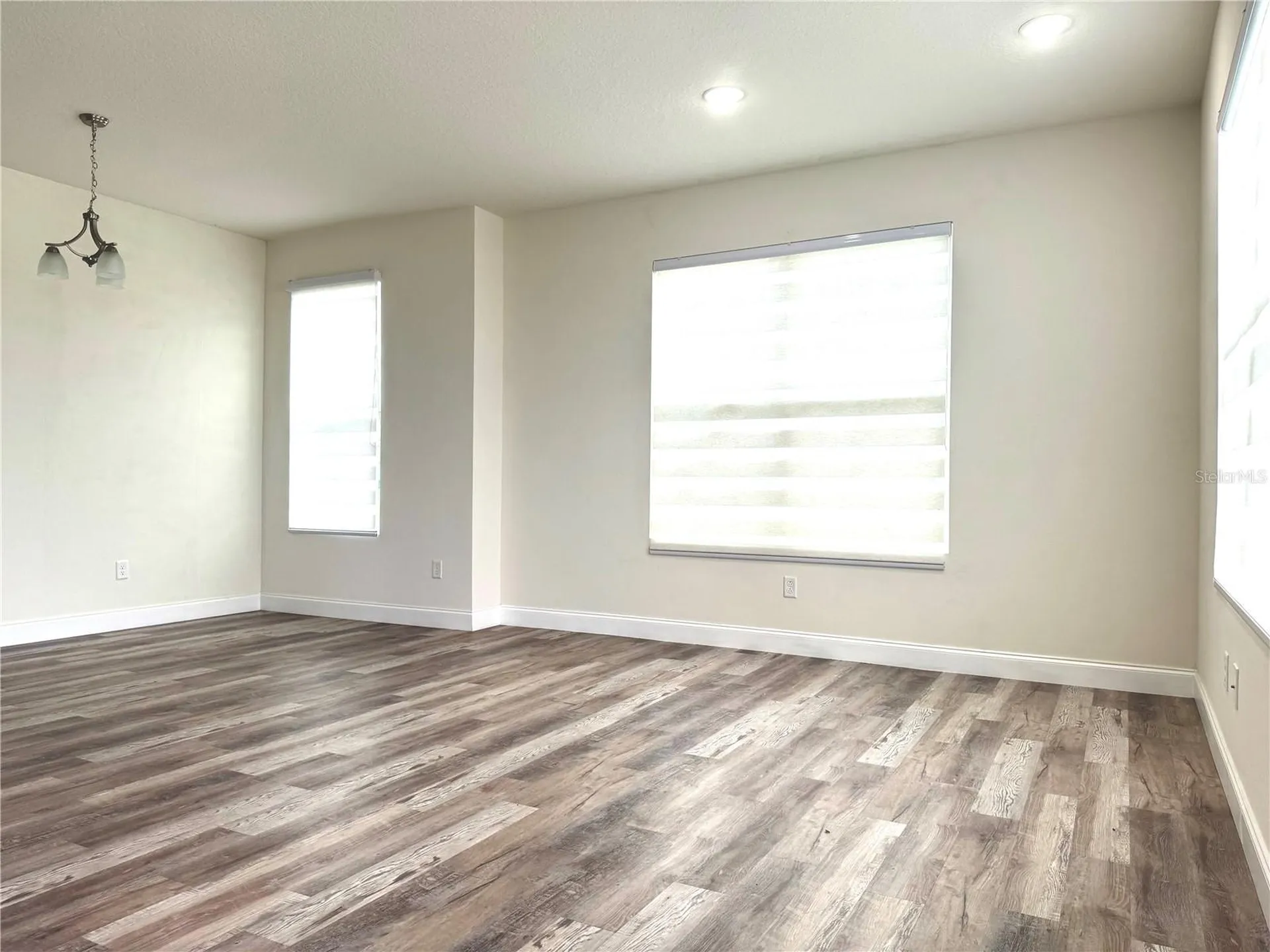 2540 Blowing Breeze Avenue Kissimmee FL 34744