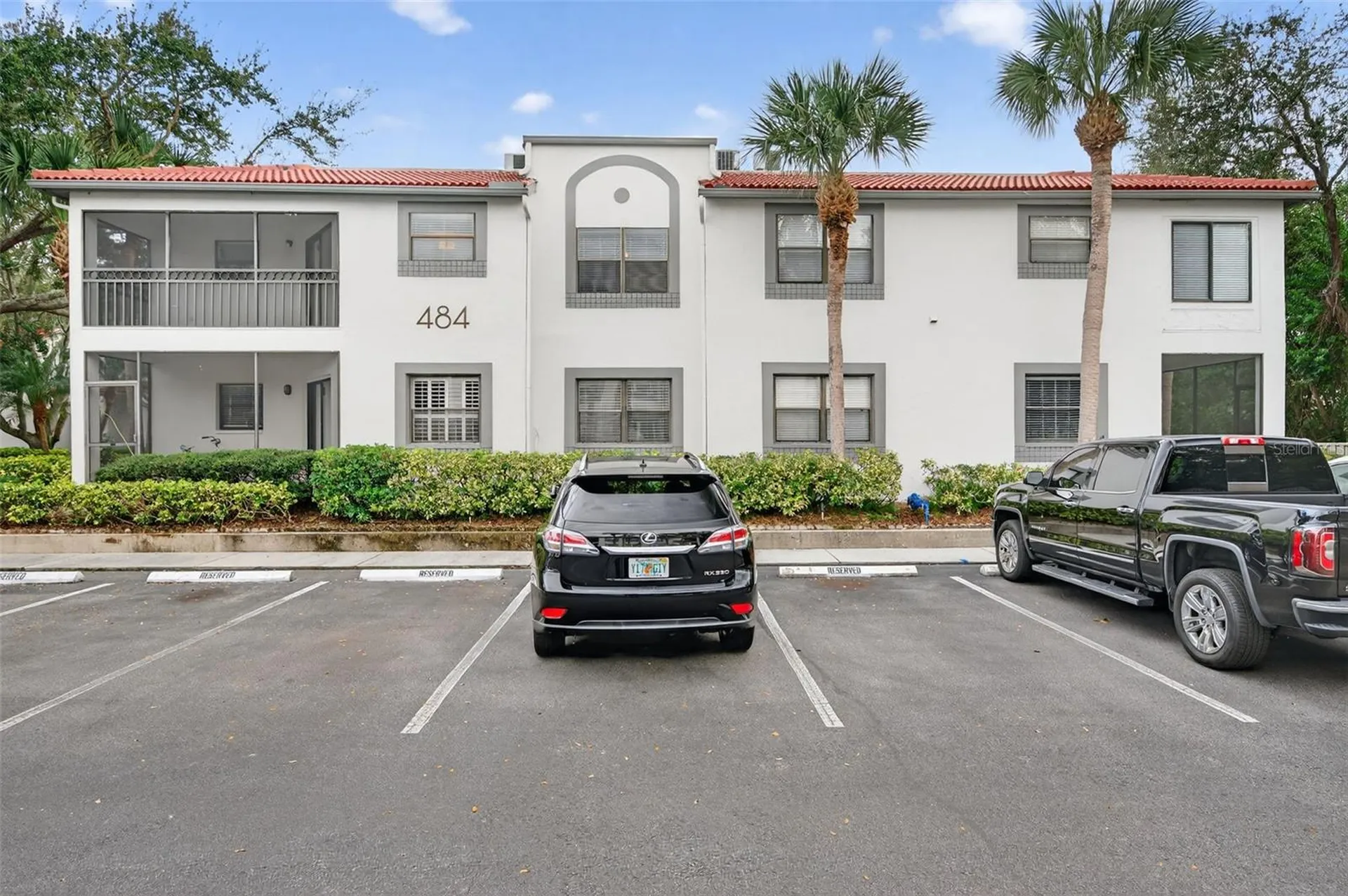 484 Santa Cruz Place NE St Petersburg FL 33703