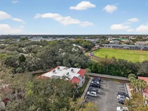 484 Santa Cruz Place NE St Petersburg FL 33703