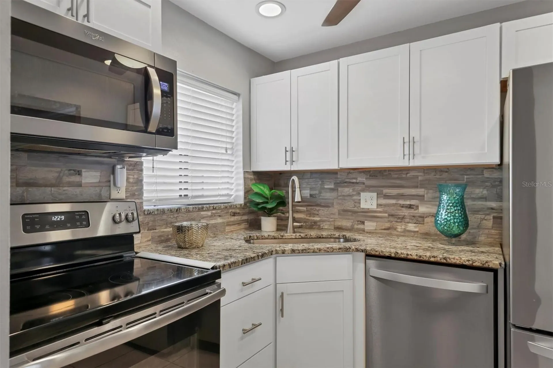 1714 69th Avenue W Bradenton FL 34207