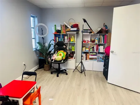 4509 Bee Ridge Road Sarasota FL 34233