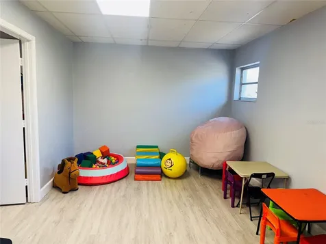 4509 Bee Ridge Road Sarasota FL 34233