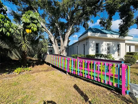 4509 Bee Ridge Road Sarasota FL 34233