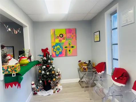 4509 Bee Ridge Road Sarasota FL 34233