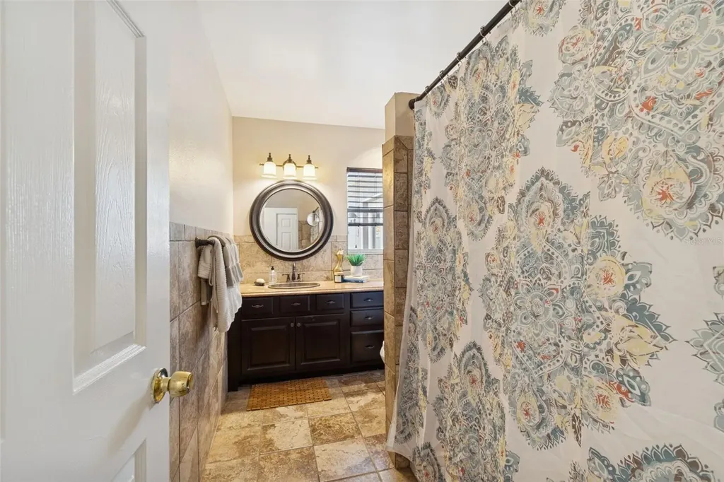 6260 23rd Terrace N St Petersburg FL 33710