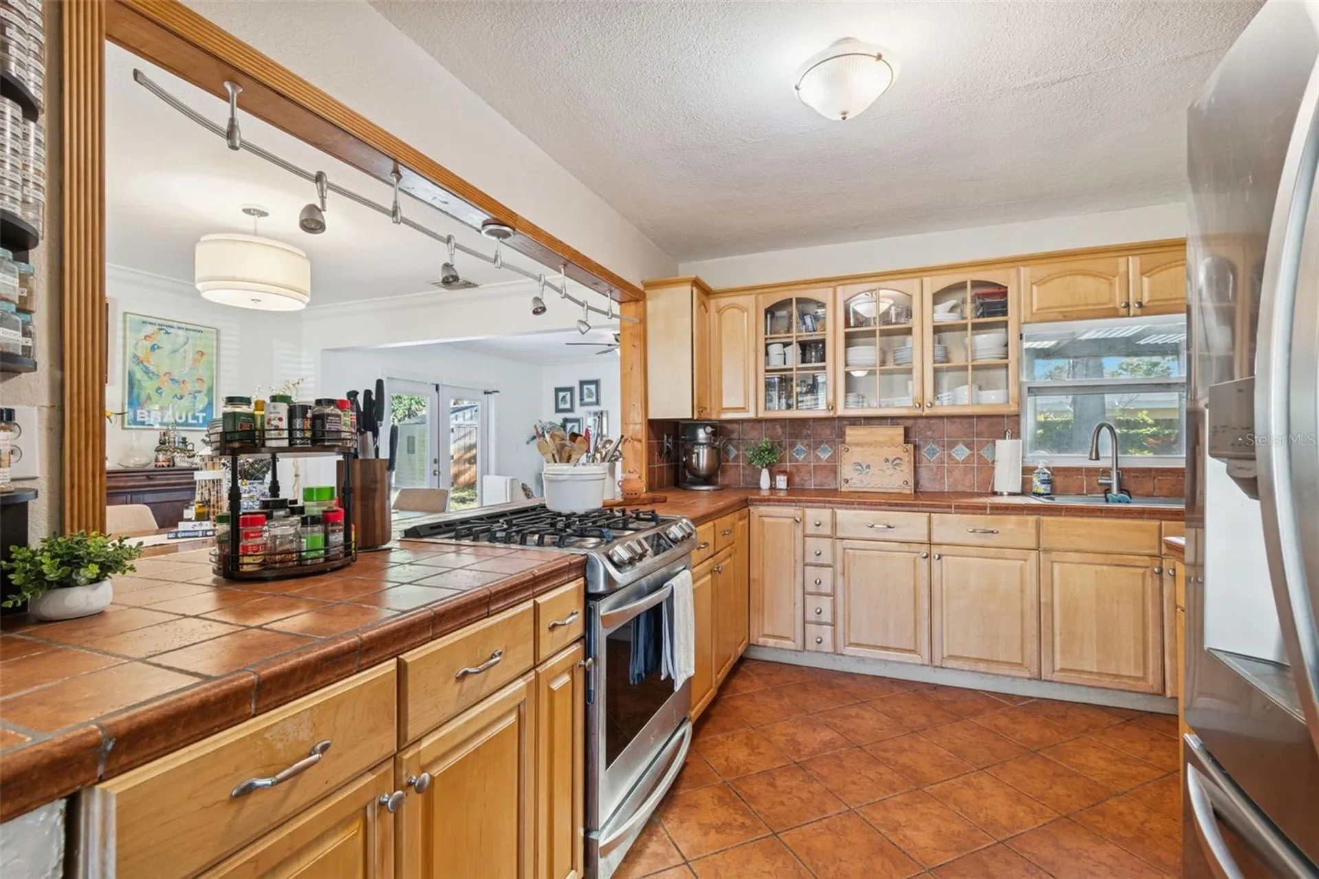 6260 23rd Terrace N St Petersburg FL 33710