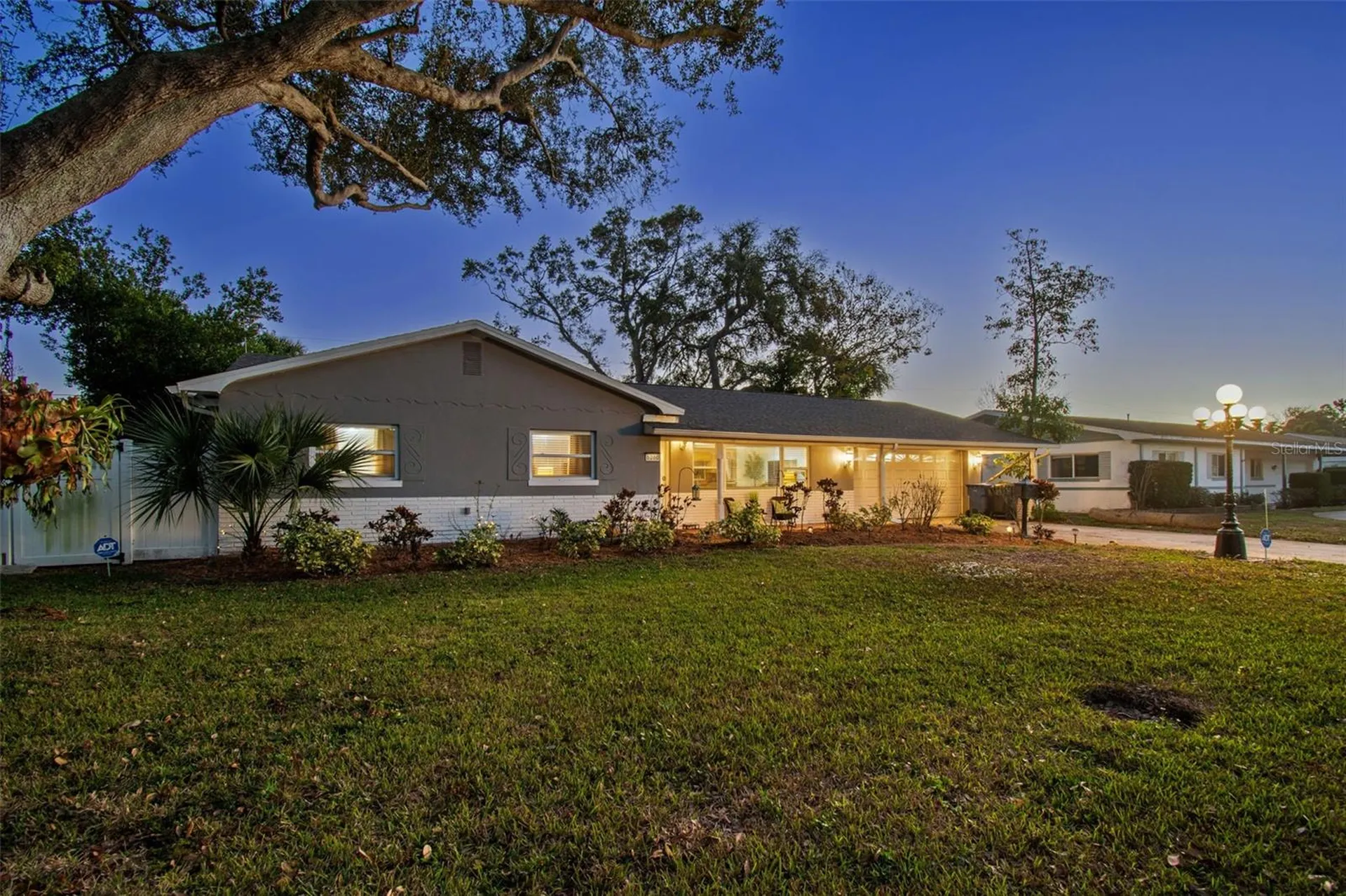 6260 23rd Terrace N St Petersburg FL 33710