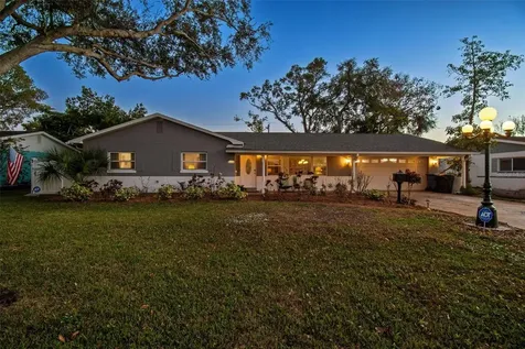 6260 23rd Terrace N St Petersburg FL 33710
