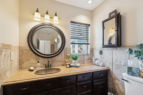 6260 23rd Terrace N St Petersburg FL 33710