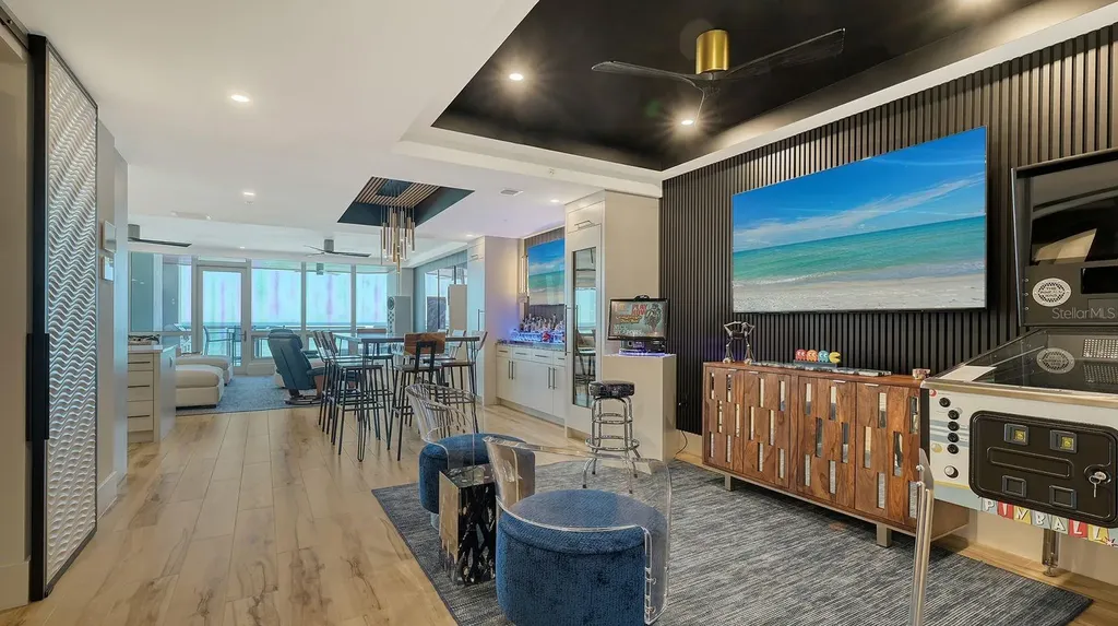 1035 Seaside Drive Sarasota FL 34242
