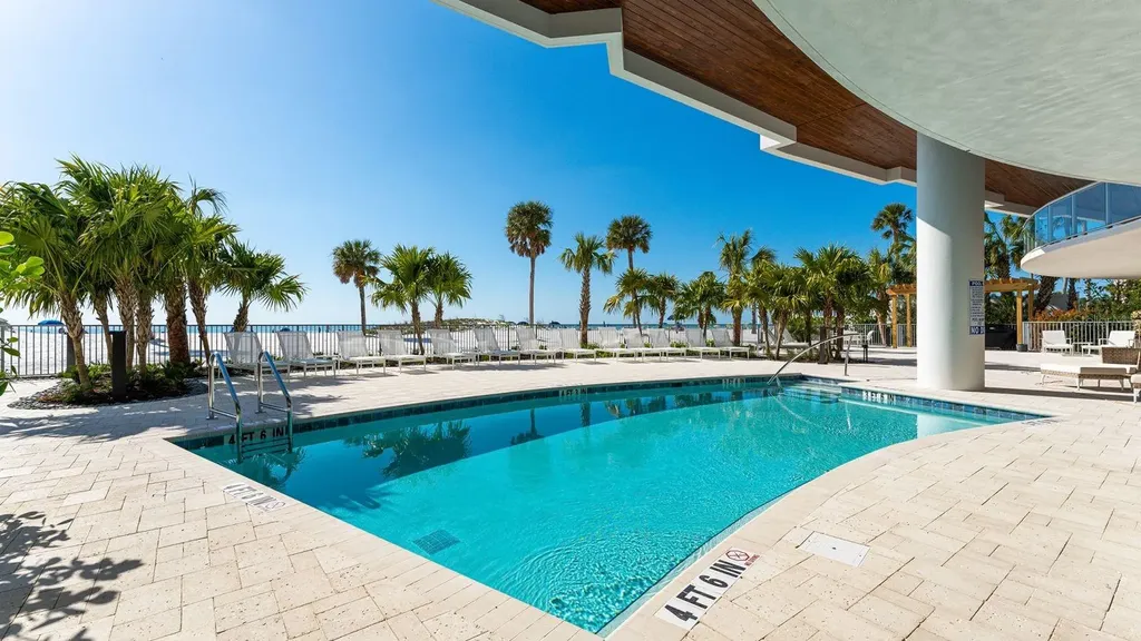 1035 Seaside Drive Sarasota FL 34242