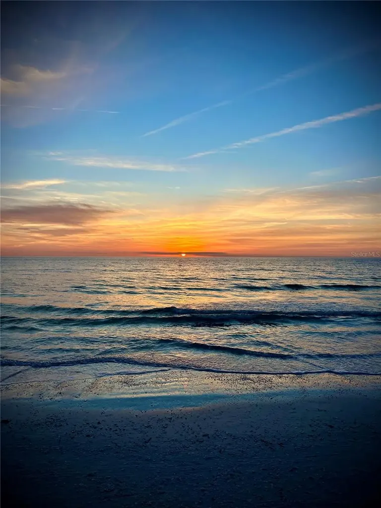 1035 Seaside Drive Sarasota FL 34242