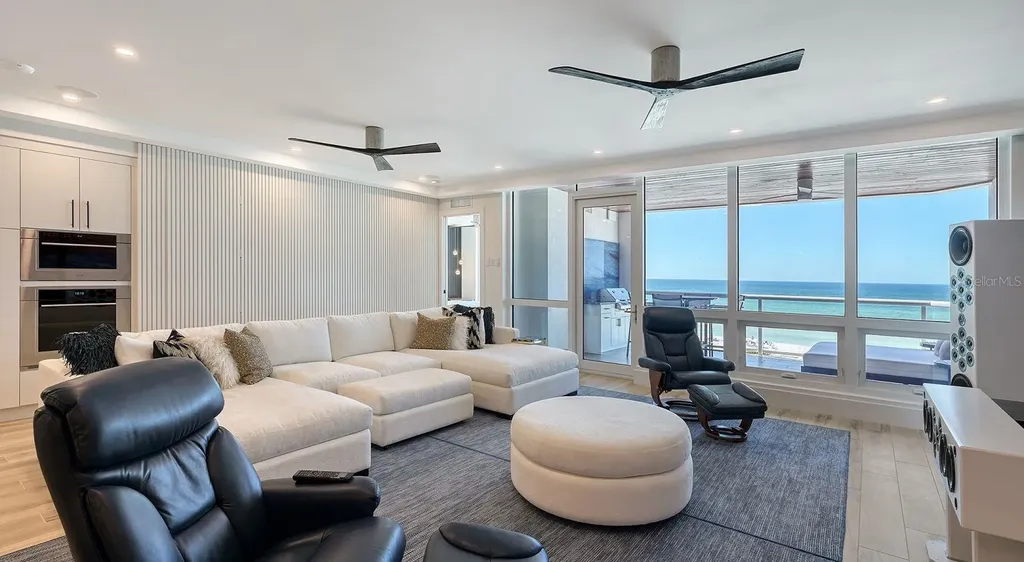 1035 Seaside Drive Sarasota FL 34242