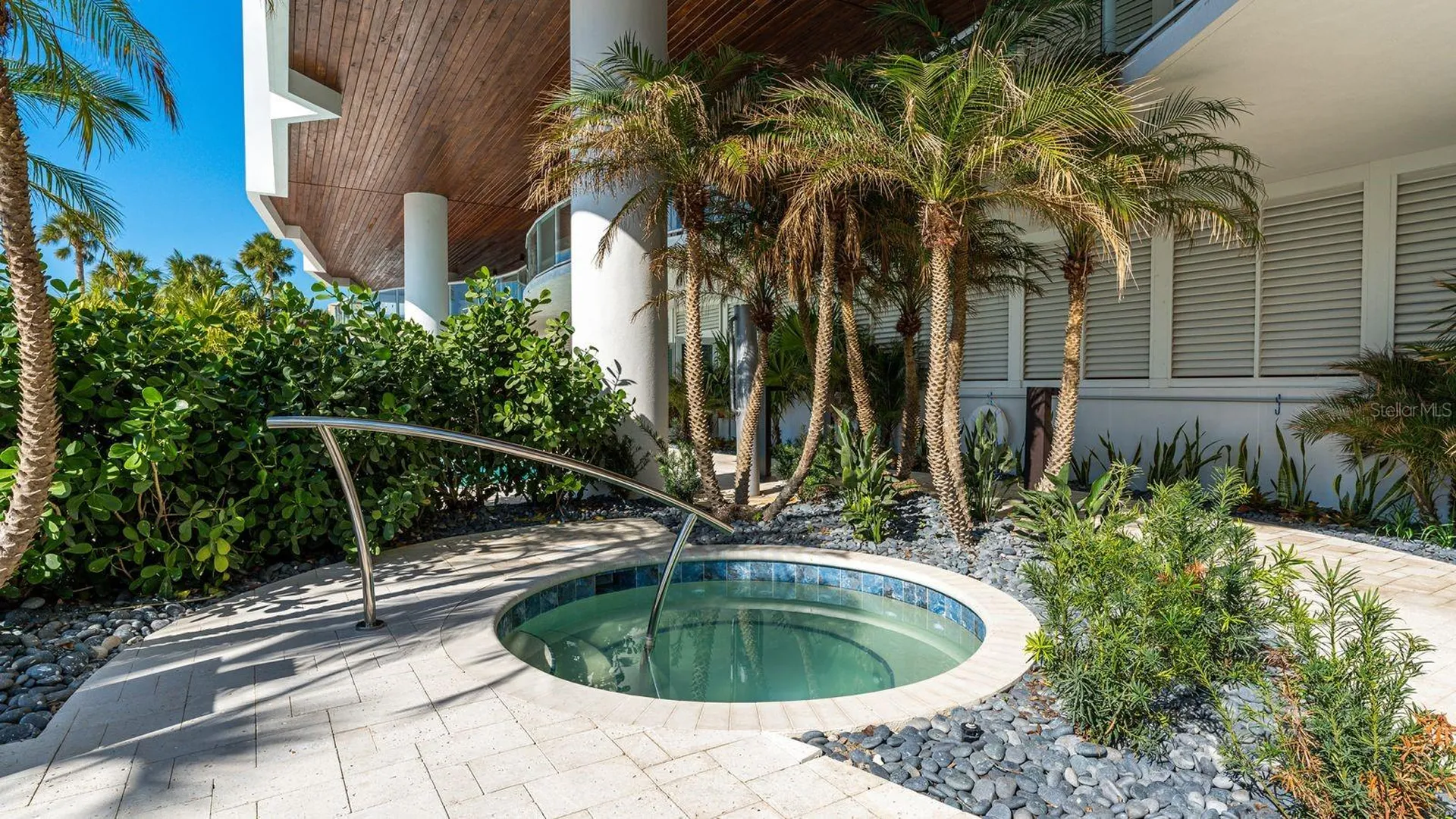 1035 Seaside Drive Sarasota FL 34242