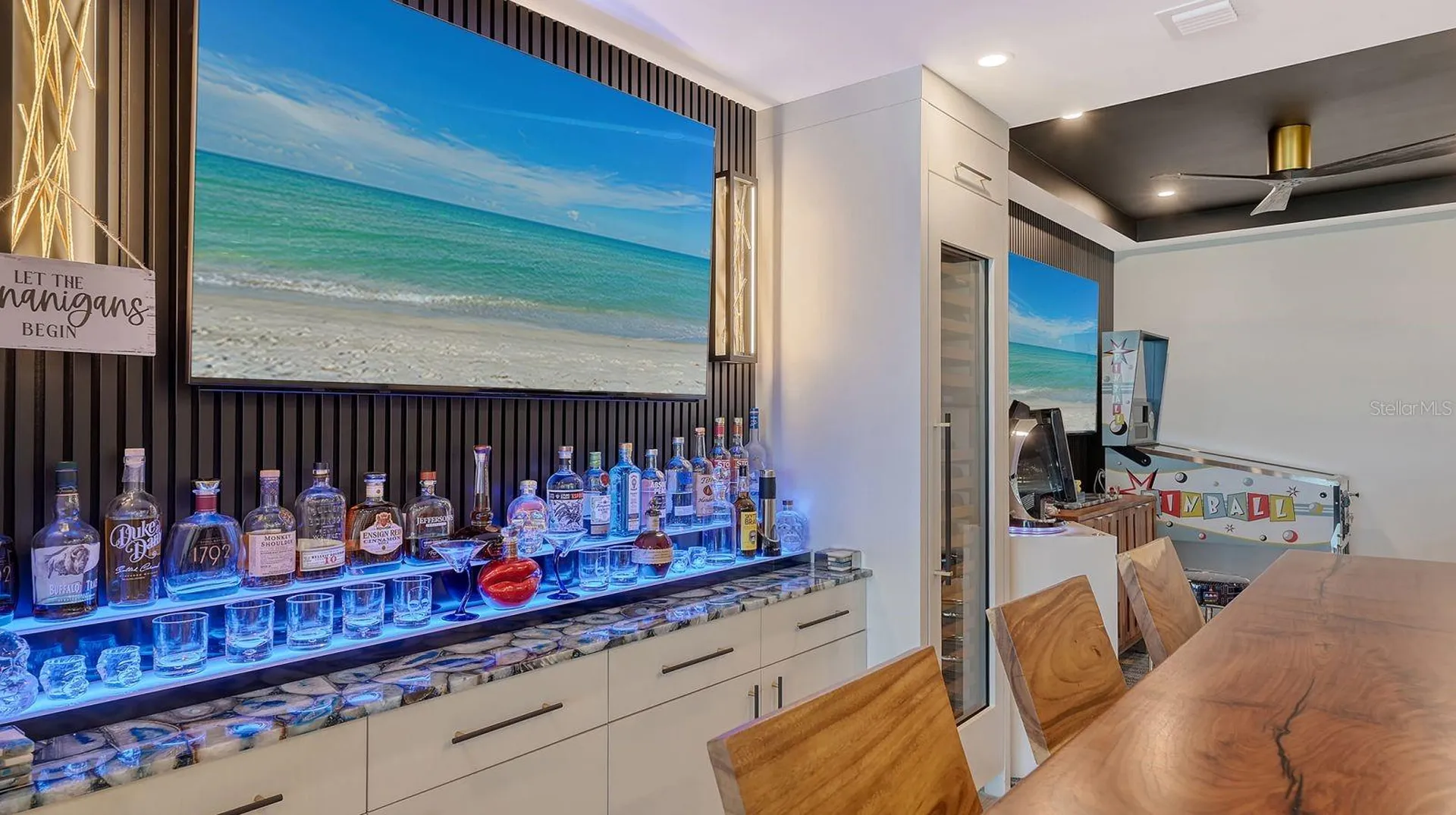 1035 Seaside Drive Sarasota FL 34242