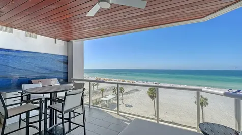 1035 Seaside Drive Sarasota FL 34242