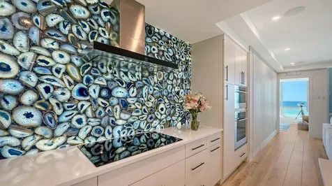 1035 Seaside Drive Sarasota FL 34242