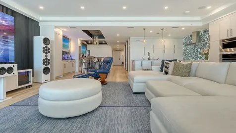 1035 Seaside Drive Sarasota FL 34242