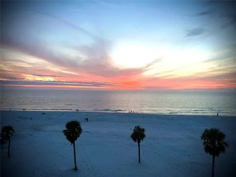 1035 Seaside Drive Sarasota FL 34242