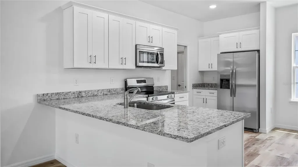 40415 W Eighth Avenue Umatilla FL 32784