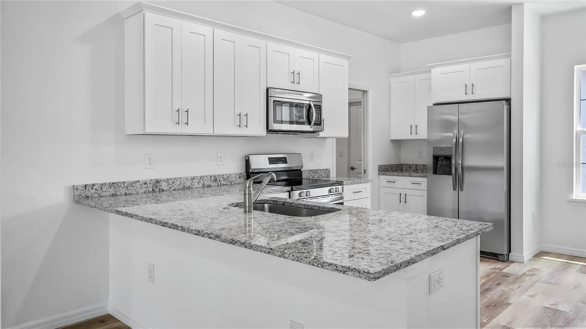 40415 W Eighth Avenue Umatilla FL 32784