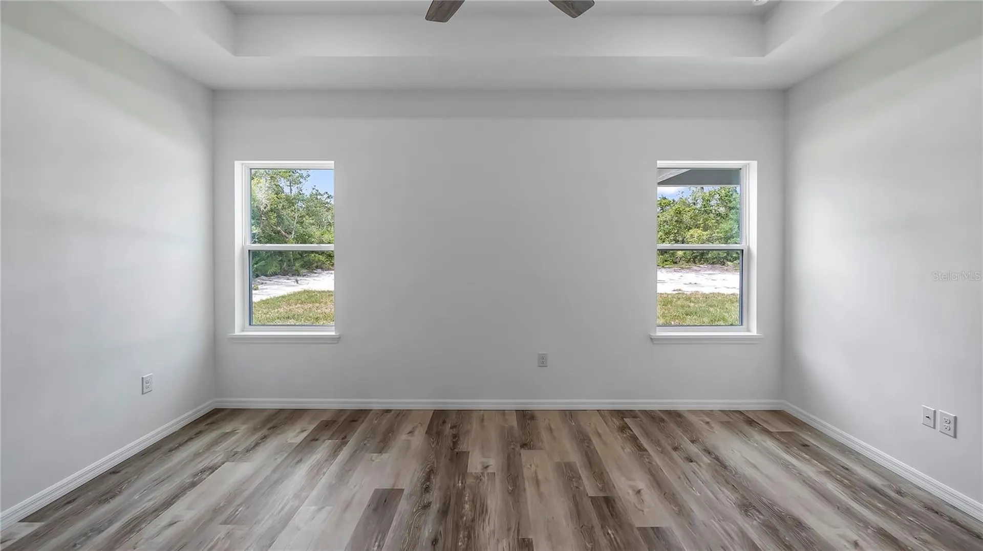 40415 W Eighth Avenue Umatilla FL 32784